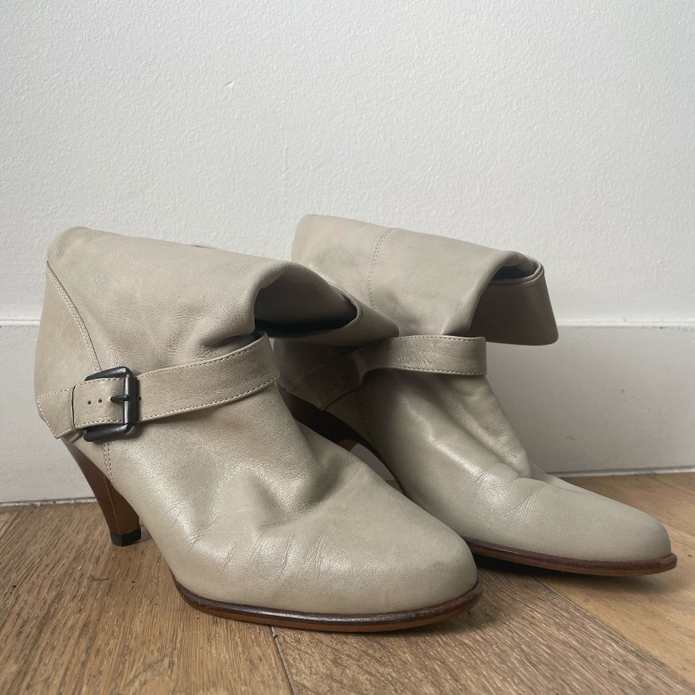 Vintage Grey Booties Y2K style Size 8!!